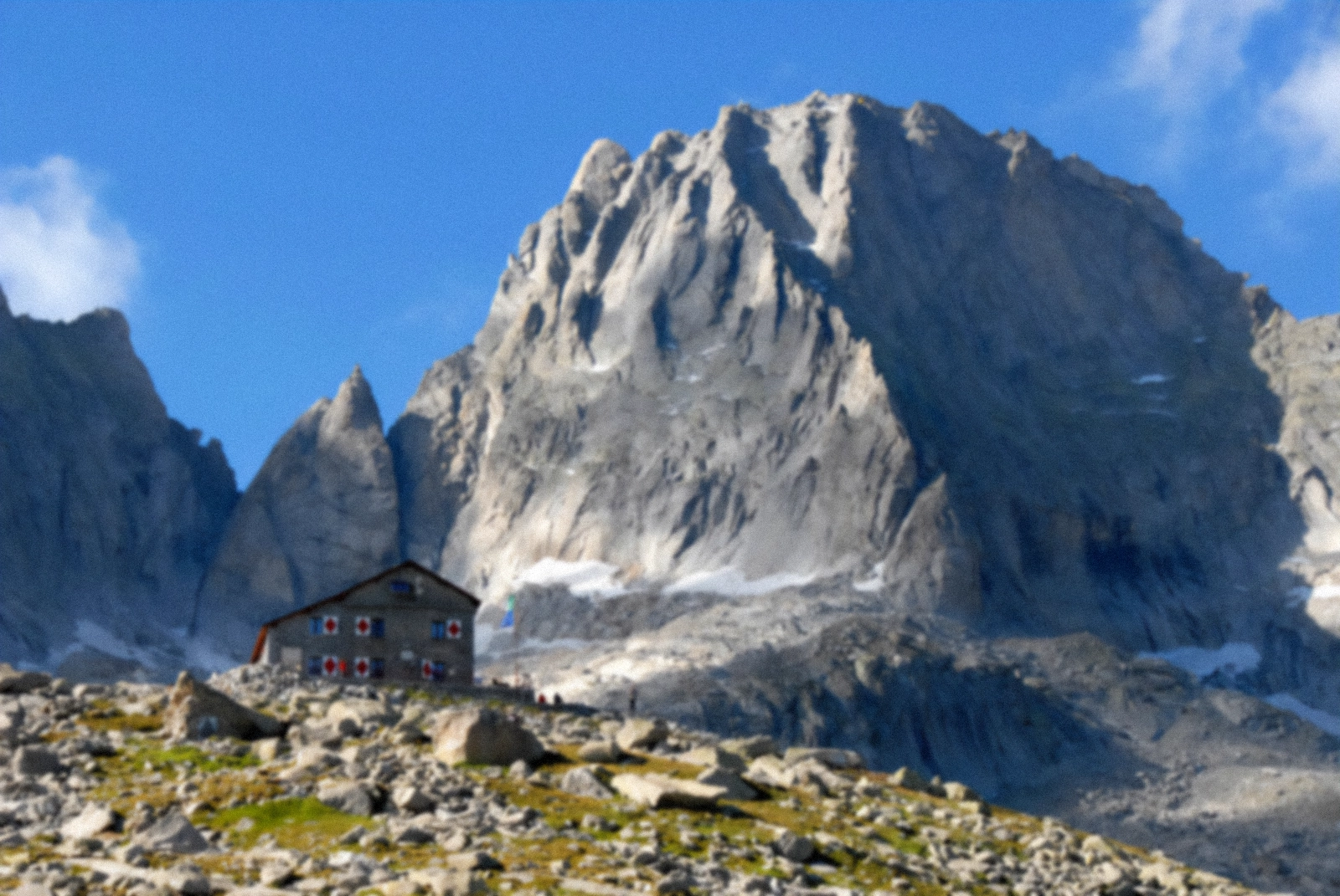 pizzo_badile_and_capanna_giannetti_-_val_masino_-_italy copia