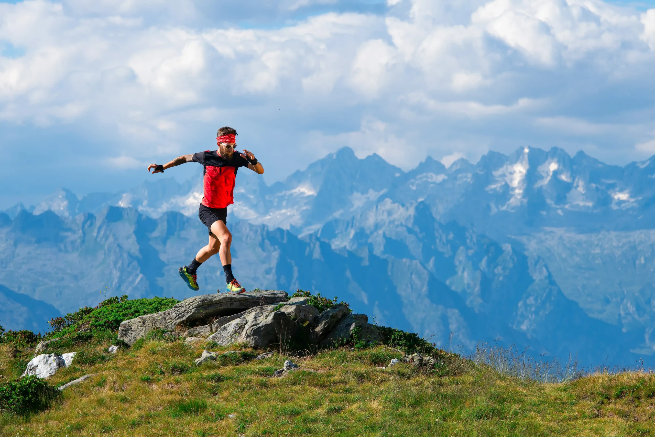 skyrunning-athlete-training-mountain-ridges